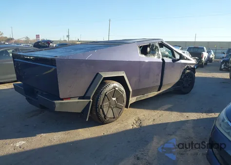 2024 Tesla Cybertruck Cyberbeast z USA, uszkodzony, nr VIN 7G2CEHEE5RA019699